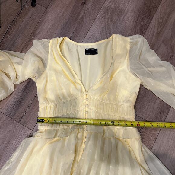 ASOS DESIGN Women's Button Through Ruched Waist Pleated Mini Dress Size 8 - Picture 9 of 11